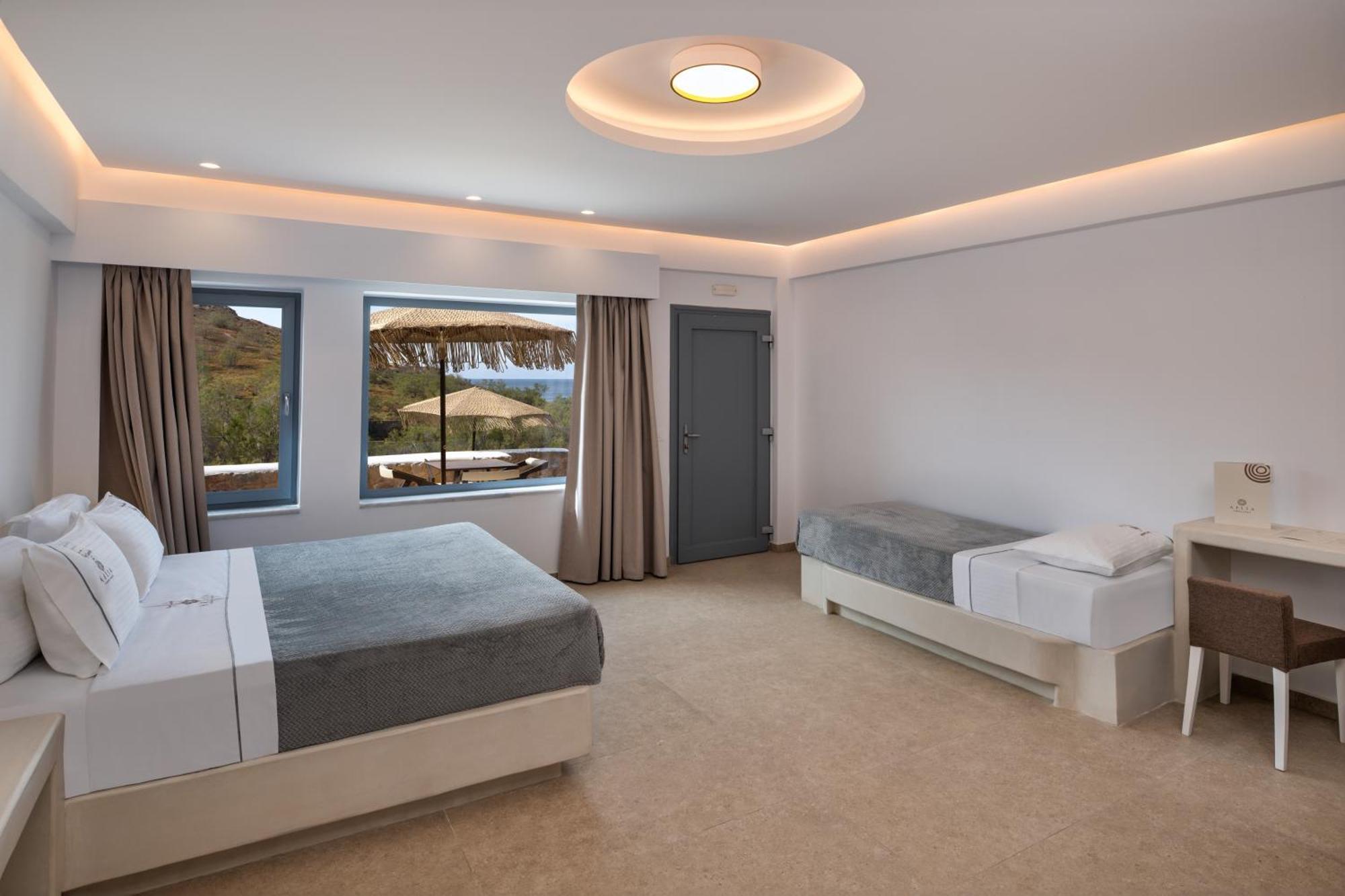 Aelia Thalassa Monolithos  Bagian luar foto